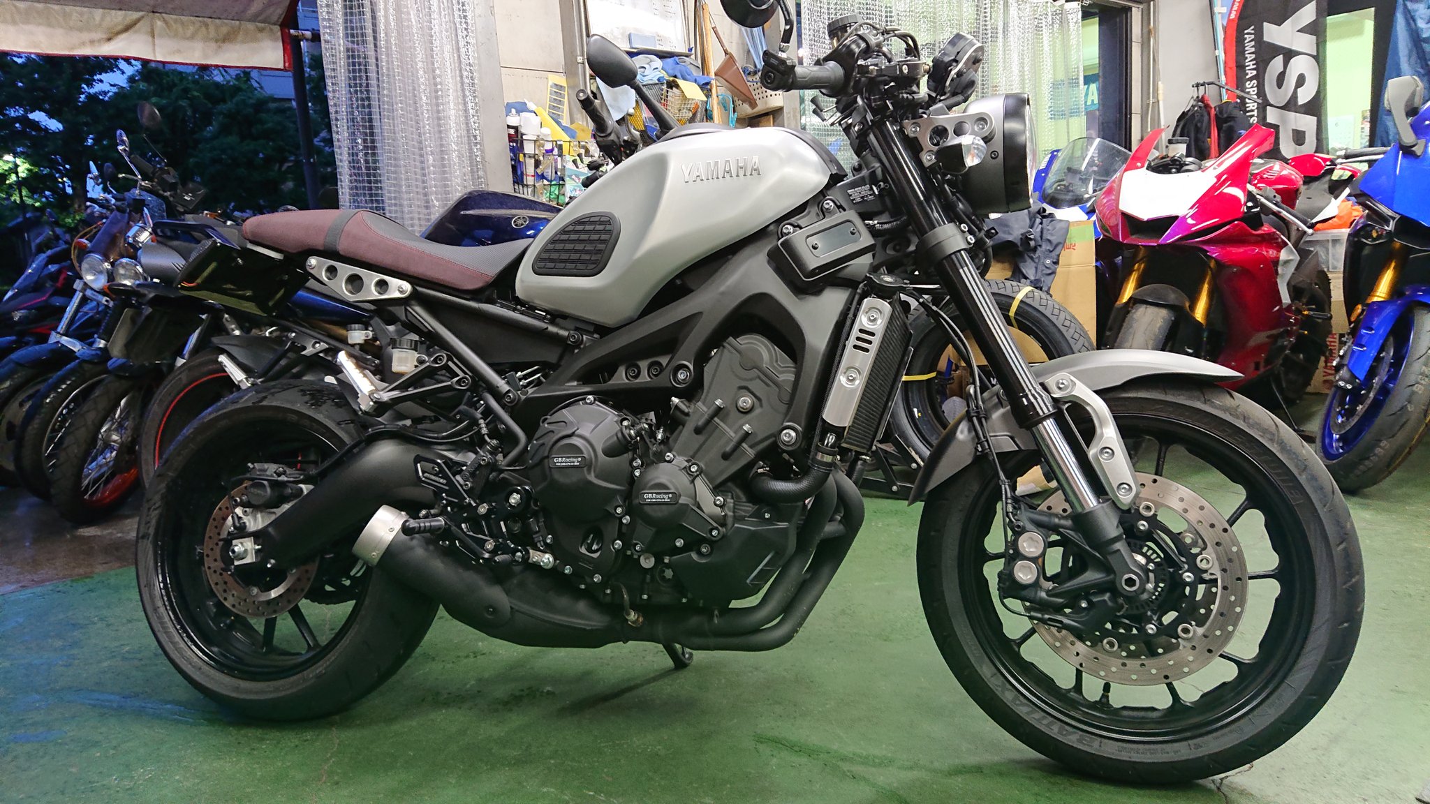Ysp三鷹 בטוויטר セパハンにはバックステップですね Xsr900にストライカーさんのバックステップ装着 Xsr900 Ysp三鷹 Ysp三鷹 בטוויטר セパハンにはバックステップですね Xsr900にストライカーさんのバックステップ装着 Xsr900 Ysp三鷹