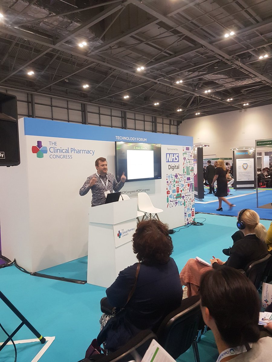 RahulSingal1's tweet image. Here he is Brian MacKenna from @openprescribing telling #CPCongress how to do #datadrivencare