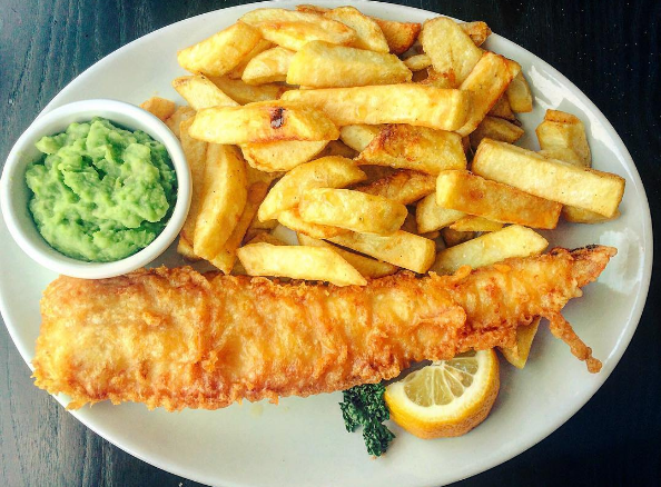 Paul_ASwift's tweet image. The Day is finally here people Happy #FishandChipDay