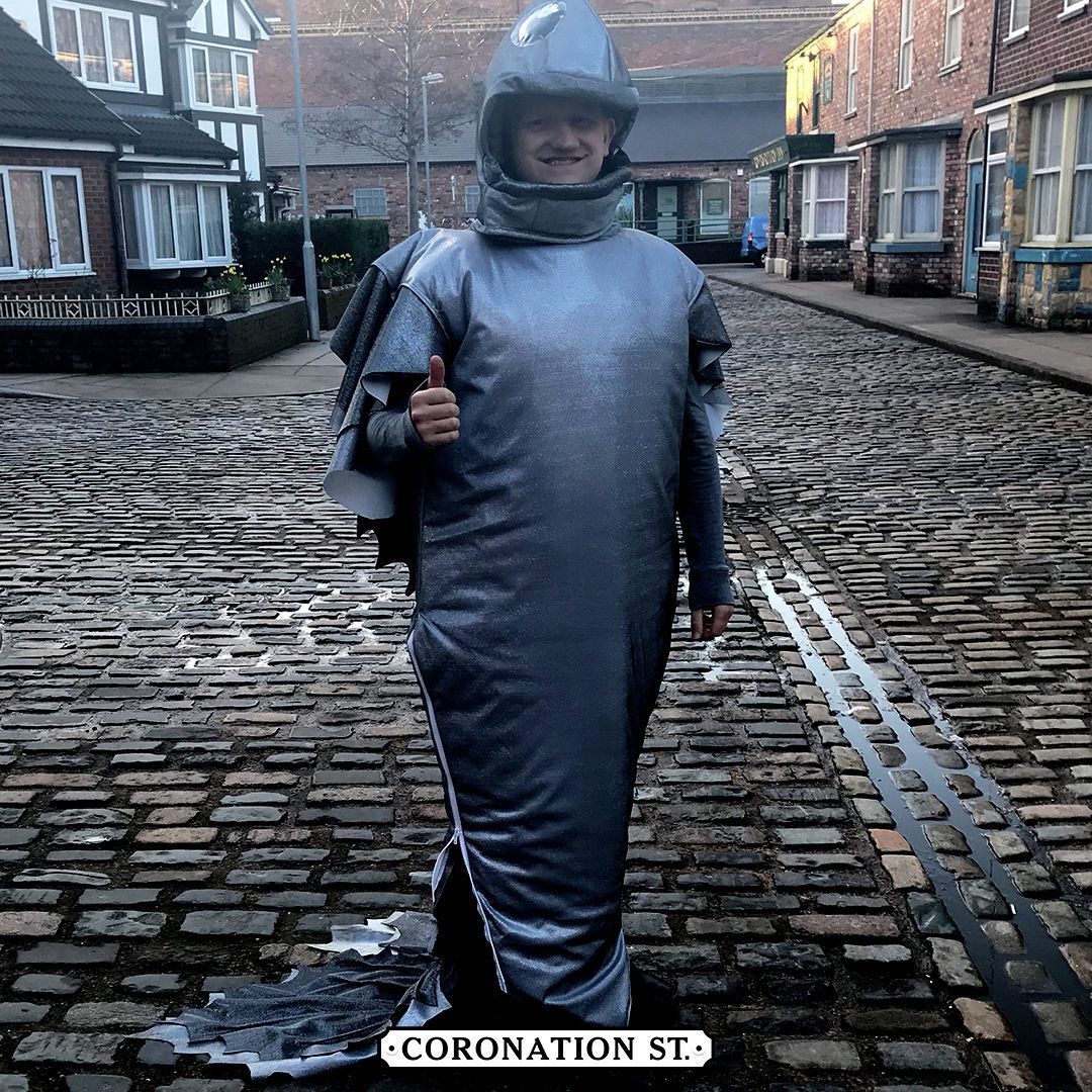 When it's #NationalFishAndChipDay and your birthday on the same day... 🐟🎂😉

<a href="/SamAston93/">Sam Aston</a> #Corrie