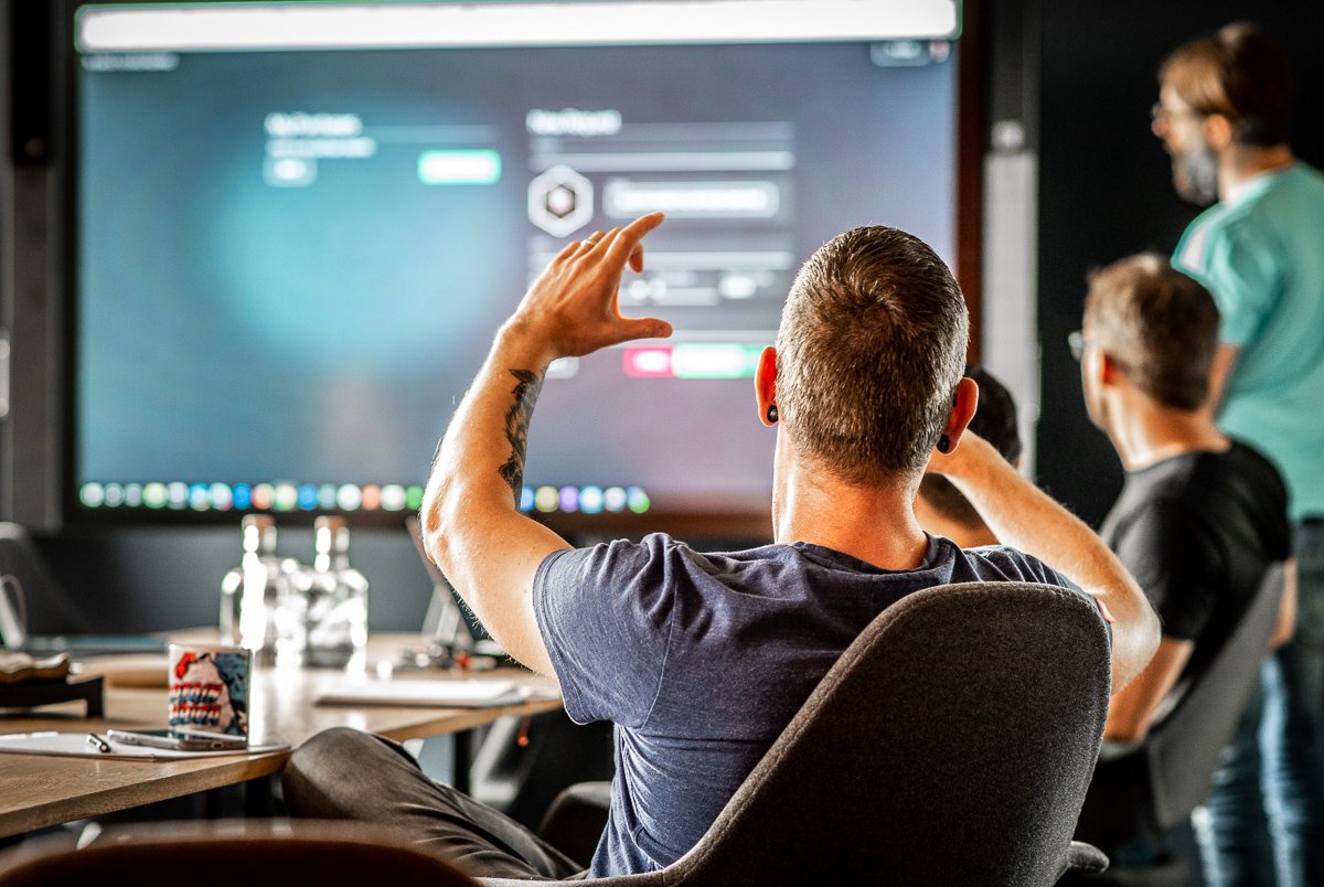 orgenicUI's tweet image. We&apos;re working on the new layout container. Stay tuned. #LayMeOutBeforeYouGoGo #stencilJS #Angular