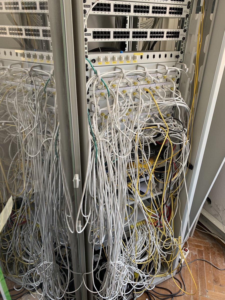tdilberovic1's tweet photo. Ja na poslu, a vi? #spaghetti https://t.co/fIibBK1SV0