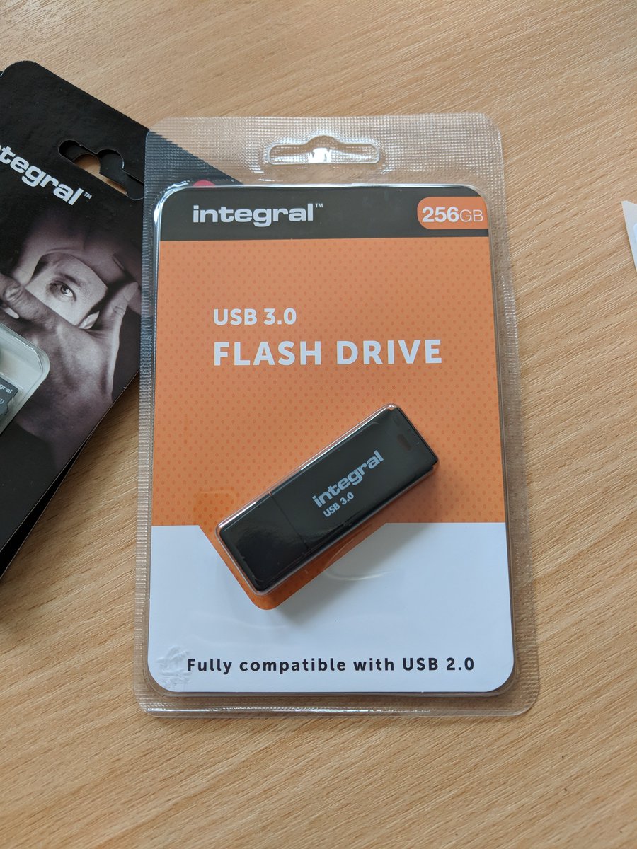 The initial storage capacity of a flash drive back in 2000 was 8MB.

We are currently stocking a 256GB USB3.0 Flash Drive from our partners at Integral.

With technology advancing so much ever year. How long until 256GB is obsolete?

#OFFTEK #Integral #FlashbackFriday  #Flash