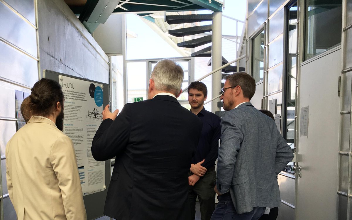 VIS_VISUS's tweet image. Heute findet im @VIS_VISUS die interne Begehung des Exzellenzclusters #IntCDC statt. 12 externe Gutachter prüfen die Anträge der 19 #Teilprojekte, die im Juli 2019 starten.

@Uni_Stuttgart @icdstuttgart @dfg_public #architecture #visualization #ComputationalDesign @itke_stuttgart