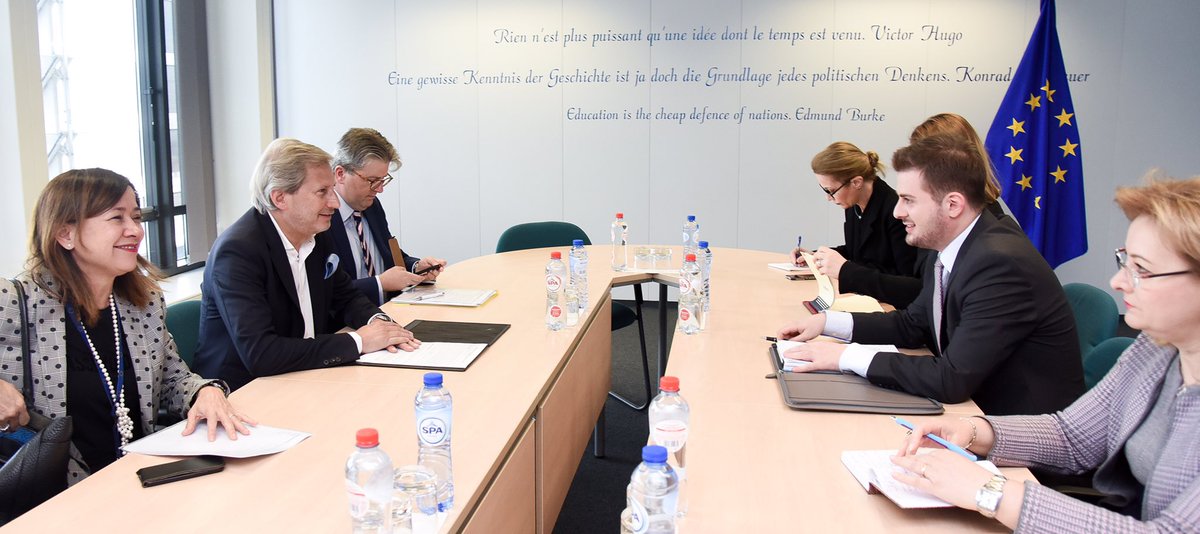 Good meeting with @CakajGent to discuss follow-up to #enlargementpackage. @EUCommission proposed opening accession negotiations with #Albania, based on #facts. The ball is now with @EU_Council. #EU credibility is crucial.