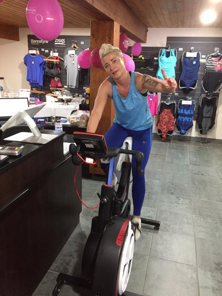 Bannatyne's tweet photo. More @lgfbuk #feelbetterweek fundraising at Bury St Edmunds https://t.co/ZzHHi8O0pH