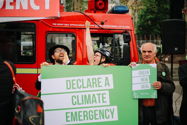 Houseofexp's tweet photo. A few weeks ago Extinction Rebellion called on adland to tackle climate crisis - now they're staging a summit to address the problem #ClimateEmergency #experientialmarketing 

https://t.co/JzTojDVvad https://t.co/kKpl0yaUyG