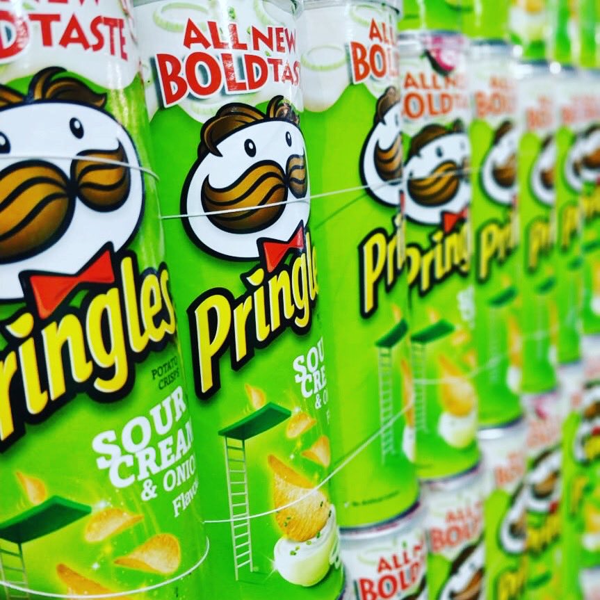 Pringles tweet media