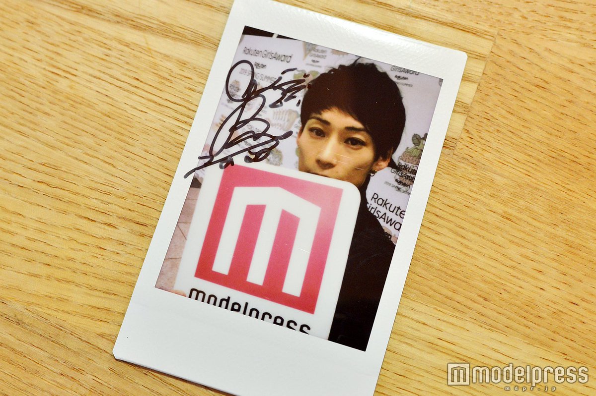 プレゼント😍】 #UVERworld #TAKUYA∞ 直筆サイン入りチェキを1名様に