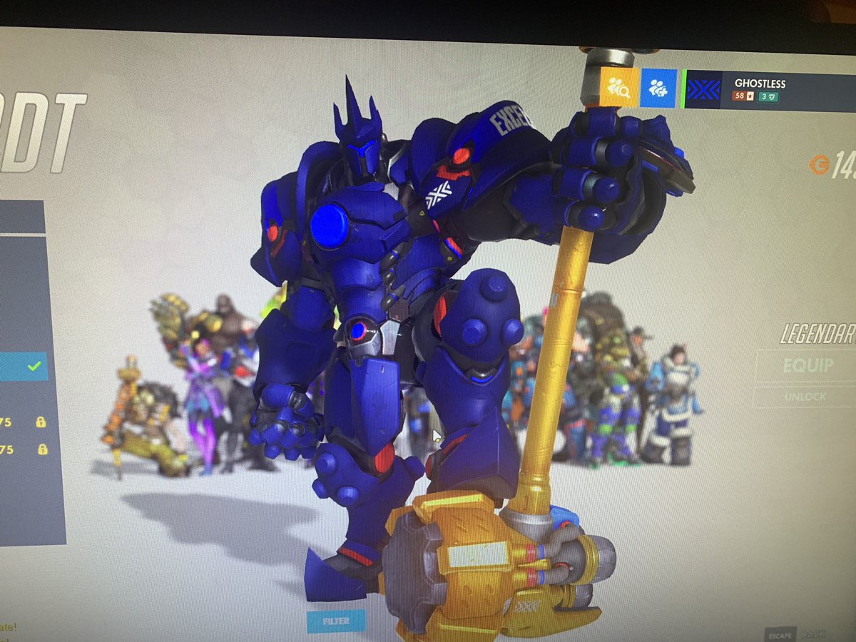 KaijuTitanZero's tweet photo. I FINALLY DID IT!
The gold weapon looks so nice with my @NYXL skin!😩🙏
#overwatch #overwatchleague #nyxl #tank #goldweapon #reinhardt https://t.co/nbCpeWrHrD