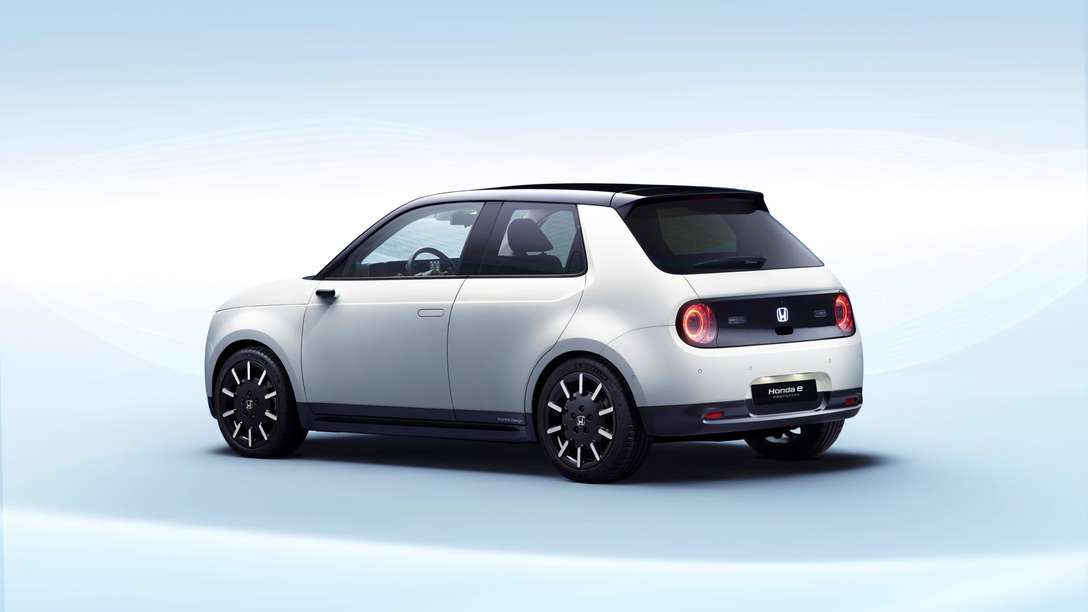 Benieuwd naar de retro &amp; elektrische Honda e?
Lees hier meer! kyotolease.nl/nieuwsbericht/…
