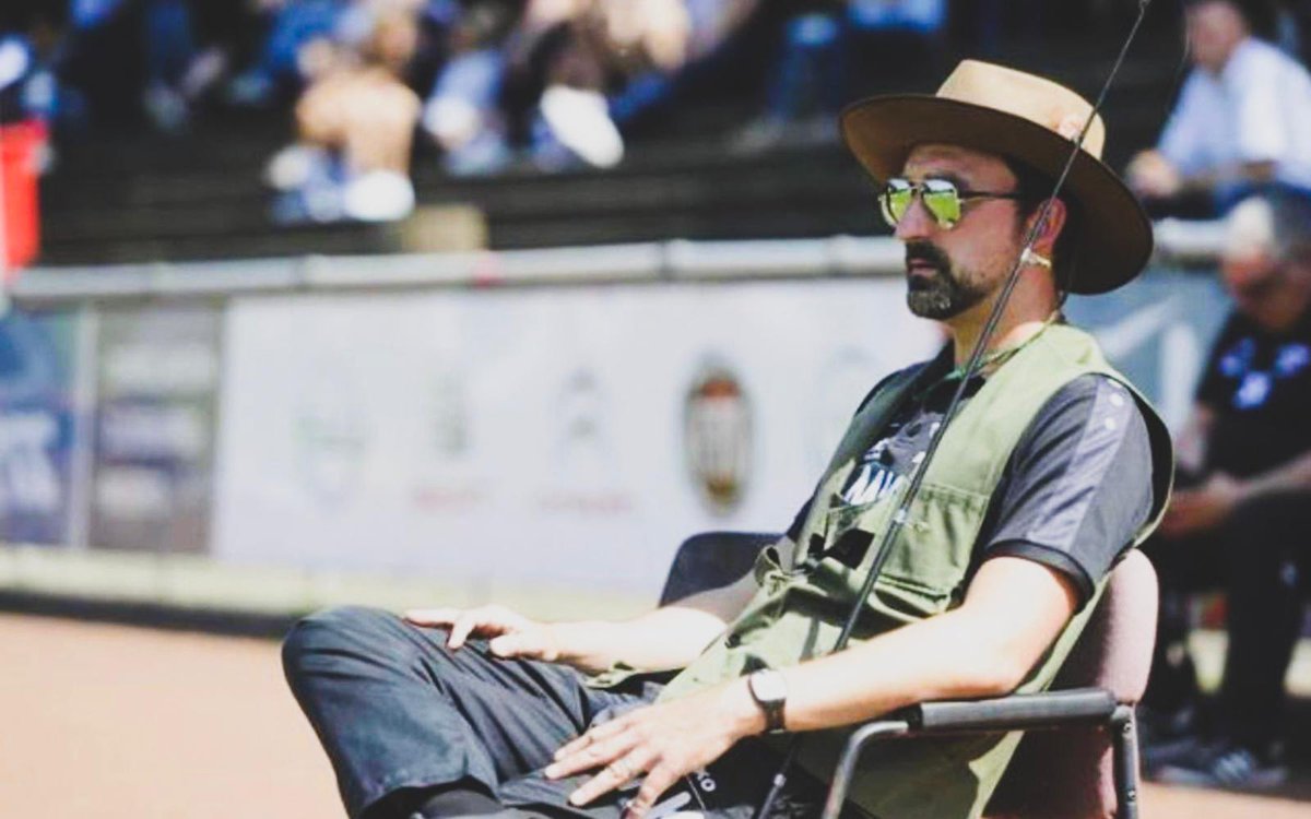Footballtweet's tweet photo. German 5th division side told their head coach Markus Kay that he would not be in charge next season with one game to play. 🇩🇪 

So he turned up to his final game in full fishing gear, ready for his holiday. 🎣 

🤣🤣 https://t.co/5I0RmPZZrG