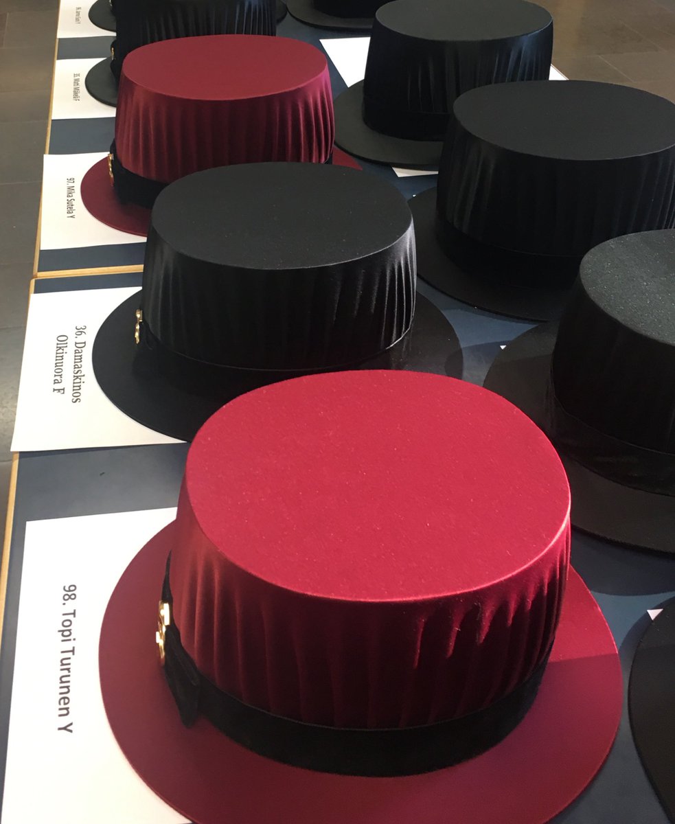 UEF Law School (@ueflawschool) on Twitter photo #UEFpromootio2019 #tohtoripromootio suorana klo 12–14.30: uef.fi/live1/
Laitokseltamme vihittäviä tohtoreita: A. Aittakumpu, V. Anttonen, <a href="/JoonasAlaranta/">Joonas Alaranta</a>, H. Kallio, <a href="/tarjaskoskela1/">Tarja Koskela</a>, @HarrietLonka, <a href="/mksutel/">Mika Sutela</a>, @turunen_topi & <a href="/Niko_Soininen/">Niko Soininen</a>. Promoottorina Matti Tolvanen. #UEFpromootio2019 #tohtoripromootio suorana klo 12–14.30: uef.fi/live1/
Laitokseltamme vihittäviä tohtoreita: A. Aittakumpu, V. Anttonen, <a href="/JoonasAlaranta/">Joonas Alaranta</a>, H. Kallio, <a href="/tarjaskoskela1/">Tarja Koskela</a>, @HarrietLonka, <a href="/mksutel/">Mika Sutela</a>, @turunen_topi & <a href="/Niko_Soininen/">Niko Soininen</a>. Promoottorina Matti Tolvanen.