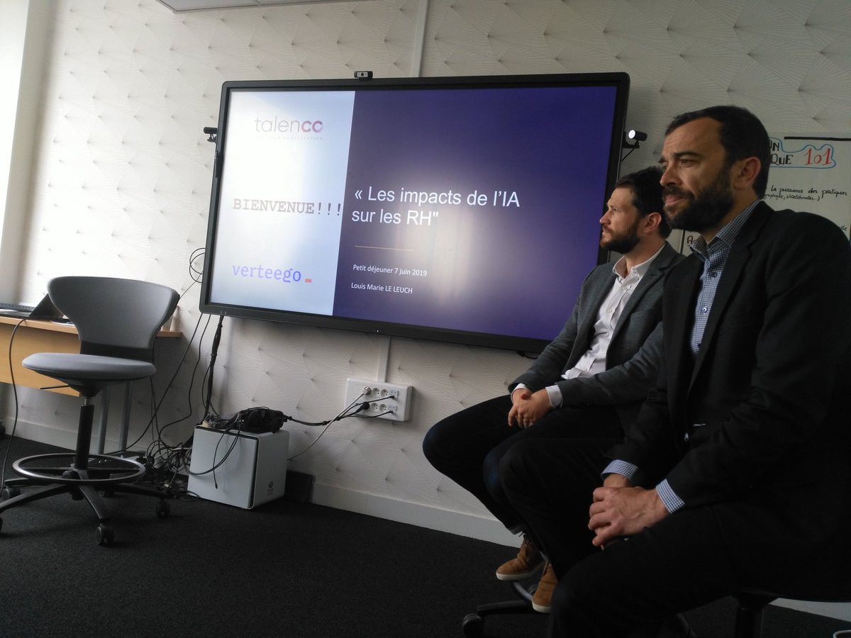 Début du #petitdejrhia #rh et #ia <a href="/hangar_a_paname/">Hangar à Paname</a> par <a href="/talenco/">TalenCo</a> et <a href="/verteego_fr/">Verteego : high-precision forecasting platform</a> avec Louis-Marie Le Leuch <a href="/louism_ll/">Louis-Marie Le Leuch</a> <a href="/Engiegroup/">ENGIE</a>