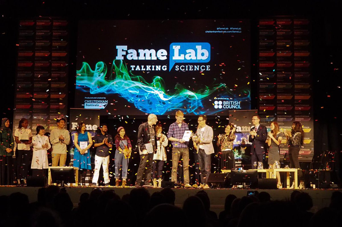 FameLabItalia's tweet photo. Con un talk sulla Biologia Marina, l’importanza e la bellezza della conservazione dei coralli e delle specie, 🇬🇧 Tim Gordon 🇬🇧 vince la finale di internazionale di FameLab!
Al 🥈 posto si classificano 🇳🇱Athira Menon🇳🇱 e 🇿🇦Keneilwe Moropa🇿🇦

#FameLab #FameLabInt2019 #CheltSciFest https://t.co/js4a9kvtbP