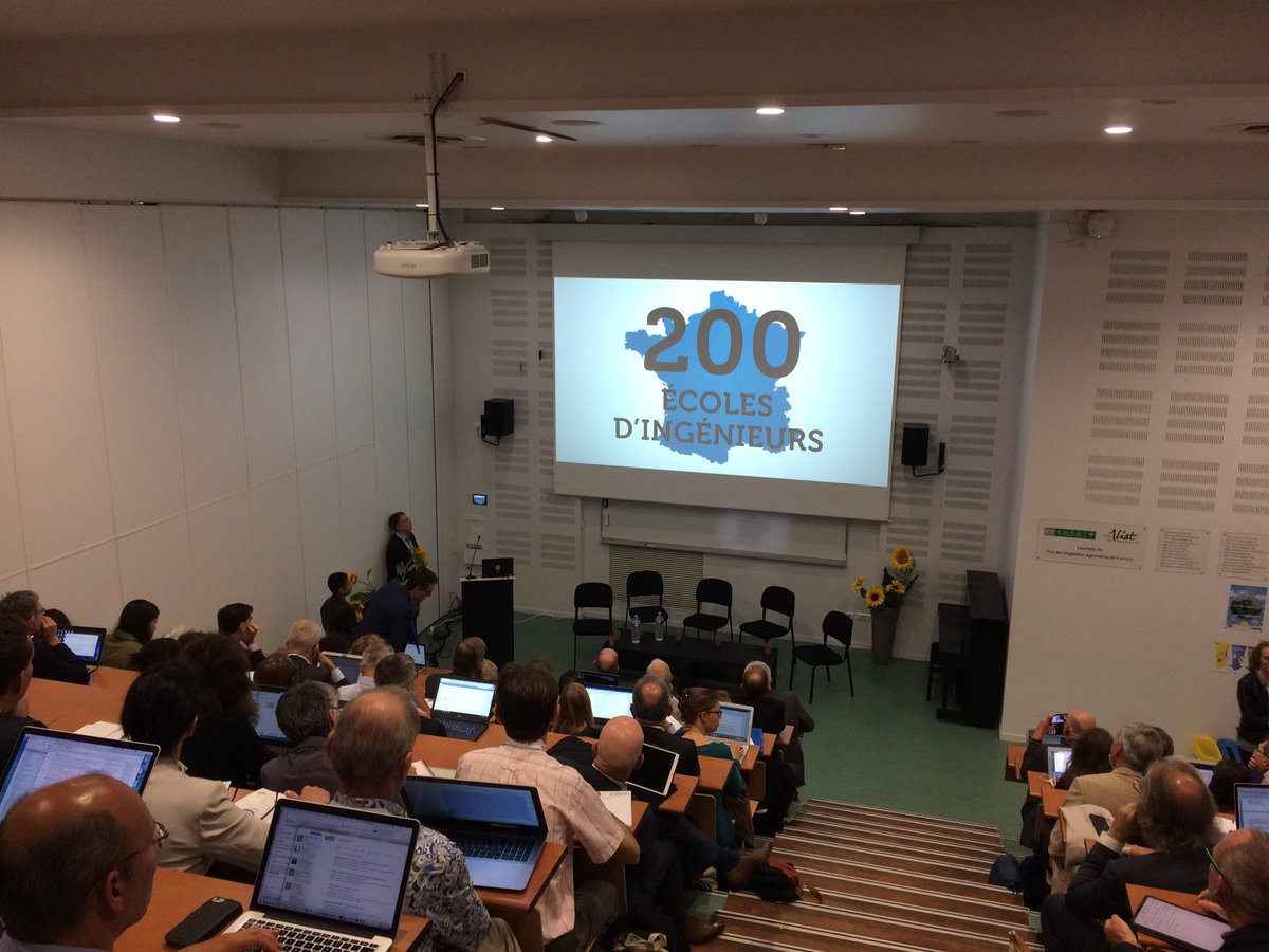 CDEFI (@cdefi) on Twitter photo #colloque2019 présentation du panorama des écoles ingénieurs par <a href="/ElisabethCrepon/">Elisabeth Crepon</a> @ENSTAParisTech présidente de la #Cti et <a href="/EmmPerrin/">Emmanuel PERRIN</a> <a href="/PolytechLyon/">Polytech Lyon</a> président du comité de pilotage des données presse. #colloque2019 présentation du panorama des écoles ingénieurs par <a href="/ElisabethCrepon/">Elisabeth Crepon</a> @ENSTAParisTech présidente de la #Cti et <a href="/EmmPerrin/">Emmanuel PERRIN</a> <a href="/PolytechLyon/">Polytech Lyon</a> président du comité de pilotage des données presse.