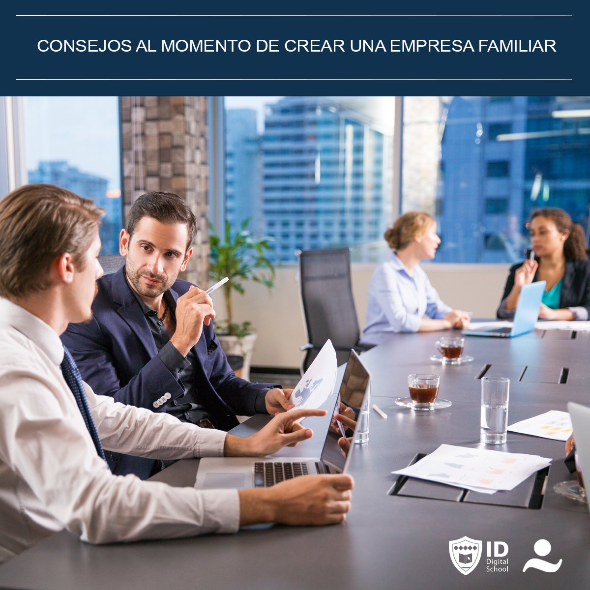 Para desarrollar una Empresa Familiar exitosa debes tener en cuenta cuatro consejos:
1. Crea políticas correspondientes de una #empresa🏢
2. Define las funciones de cada integrante👨🏻‍💼
3. Crea un protocolo familiar 📄
4. Busca profesionales externos 👩🏼‍💻 #master #mba #EmpresaFamiliar