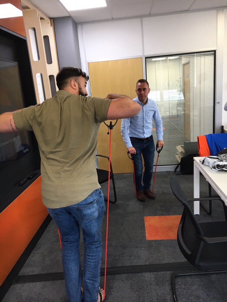 sterlingcheck's tweet image. This week Steve Smith, Managing Director, Sterling EMEA, came to talk with our sales team about sustaining high performance in the workplace. He taught us some great new snack recipes while team mate Nathan Jajou led office fitness demos!
#sterling #worklife #workhardplayhard