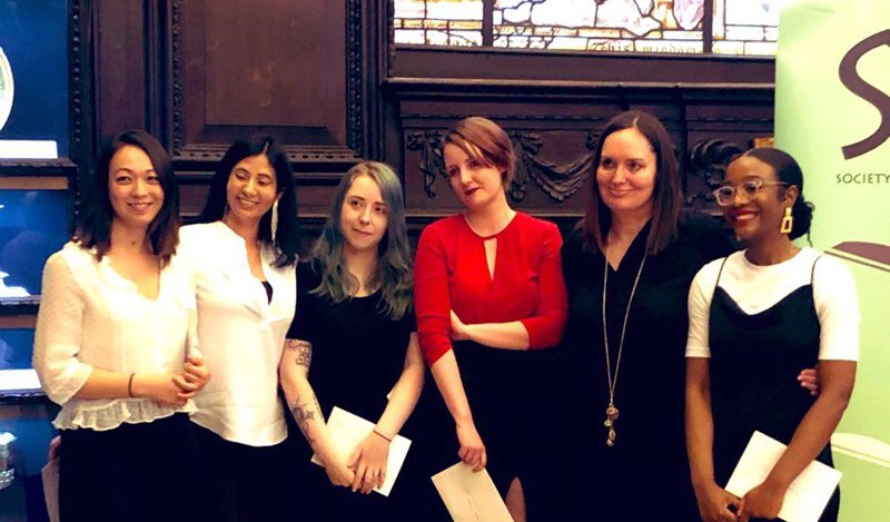 SYP_Oxford's tweet photo. New blog post up on the website! “We often carry our whole gender on our back” written by @aashannon
Read about Anna’s time at the #kimscottwalwynprize and her thoughts on the importance of this celebratory event.
https://t.co/xU0bkaAbAb https://t.co/725H9lsjpJ