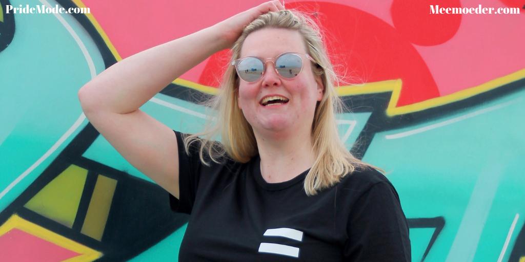 Meemoederdotcom's tweet photo. Honored &amp; excited to be hosting the warm-up for @TheHaguePride's Pride Walk &amp; Royal Rainbow Parade tomorrow! Theme: Don't be afraid to connect. As you know, I love connecting with my community &amp; lgbtq+ businesses! For example, this shirt was given to me by @PrideMode 
#PrideMode https://t.co/jWk2ejfZRe