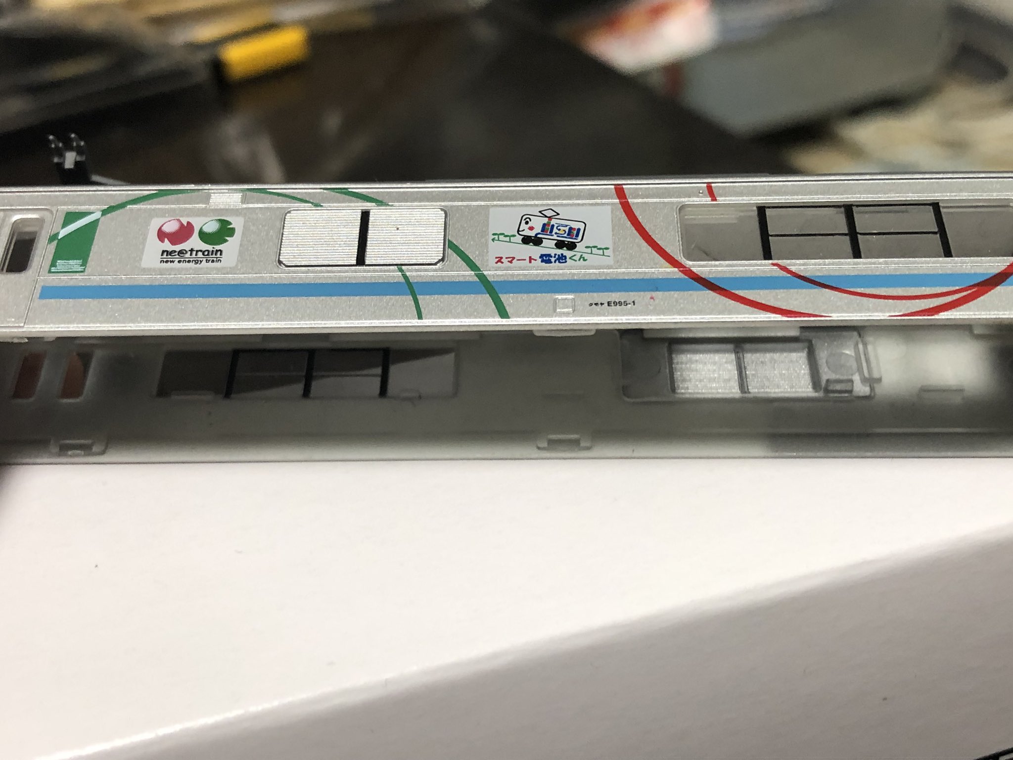 大 路 鉄道コレクション E995系 クモヤe995 1 スマート電池くん 窓埋め箇所はこんな感じになってます