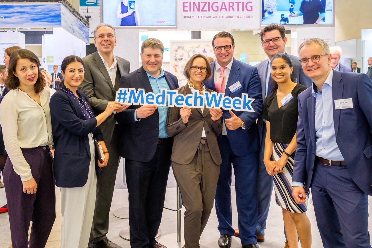 medtecheurope's tweet photo. Some #MedTechWeek highlights from Germany 🇩🇪 where the hashtag flys high with @BVMed and @JNJMedDevices 

Thank you for helping us make this a great week!🙏 https://t.co/HLQt6uXoss