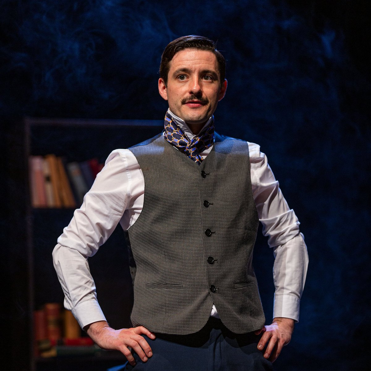 Have you bought your tickets yet? Only two days left to see #frankenstein <a href="/bfbbn/">Brotfabrik Bühne Bonn</a> #theatre #englishtheatre #newwriting #maryshelley #adaptation #actor @ward_ting