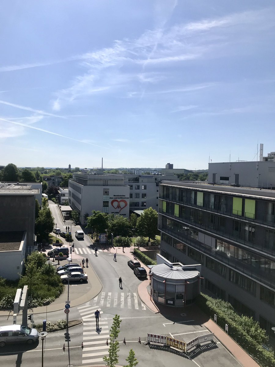 victordonker's tweet photo. Great day to visit @UniklinikEssen #Herzzentrum #ProbeFix https://t.co/W90ZAweJYG