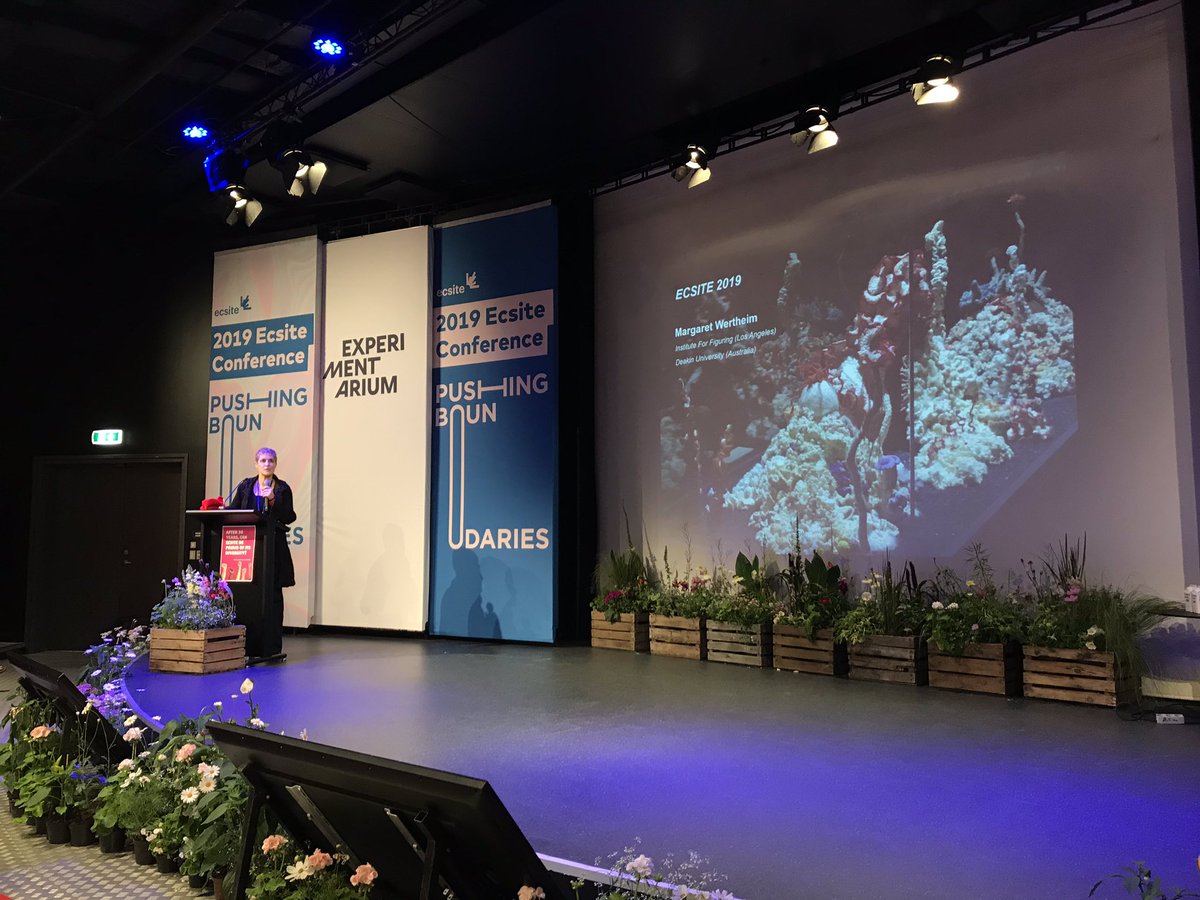 Does a sea slug know hyperbolic geometry? Great question from <a href="/margaretwerth/">Margaret Wertheim</a> keynote at #ECSITE2019