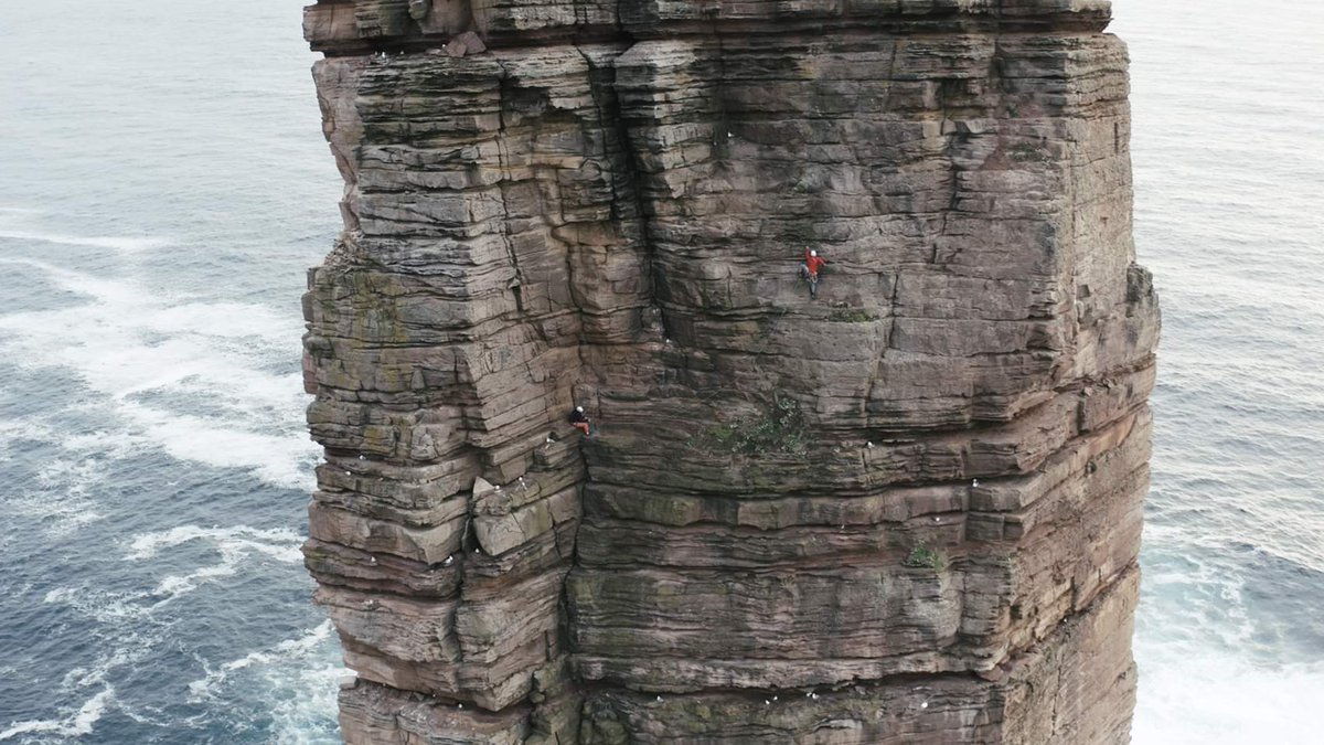 I came, I fondled, I conquered! I did it! A clean onsight lead of the Old Man of Hoy! I led, placing my own gear, feeling my way up! A world 1st. I'm not #disabled, I'm #blind and able! Can't wait for the <a href="/Al_Lee/">BritRock Films</a> film! Thanks @MONTANEuk, <a href="/borealoutdoor/">Boreal</a>, <a href="/Petzl/">Petzl</a> 👍 
<a href="/RNIB/">RNIB</a> <a href="/Team_BMC/">British Mountaineering Council</a>