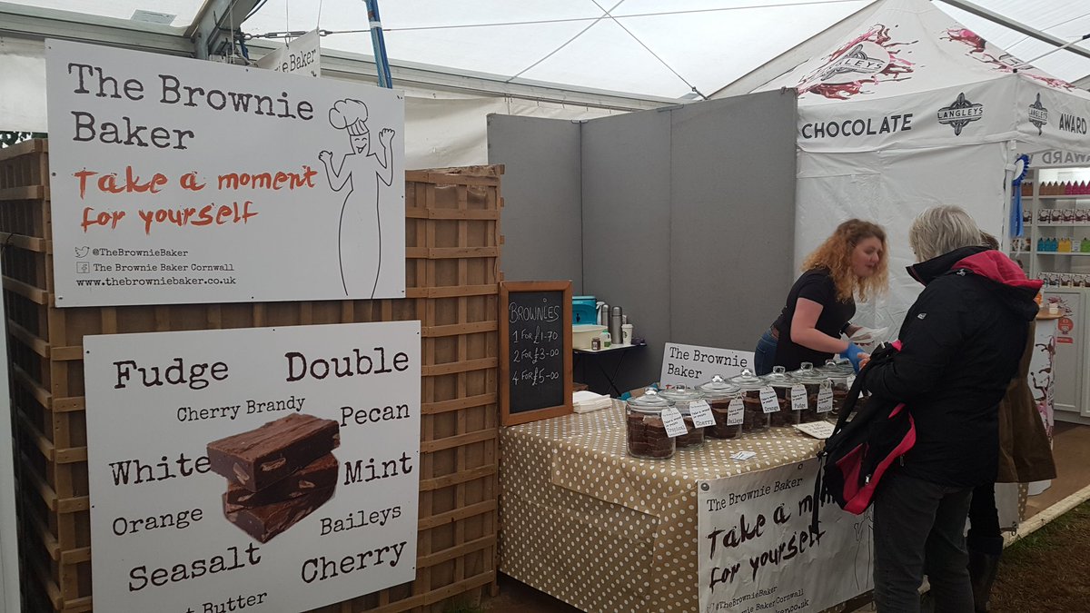 Good to see the F&amp;D tent warming up #royalcornwallshow #brownies #local #treats <a href="/RoyalCornwall/">Royal Cornwall Show</a> <a href="/TheBrownieBaker/">TheBrownieBaker</a> <a href="/OldMillAFP/">Old Mill</a>