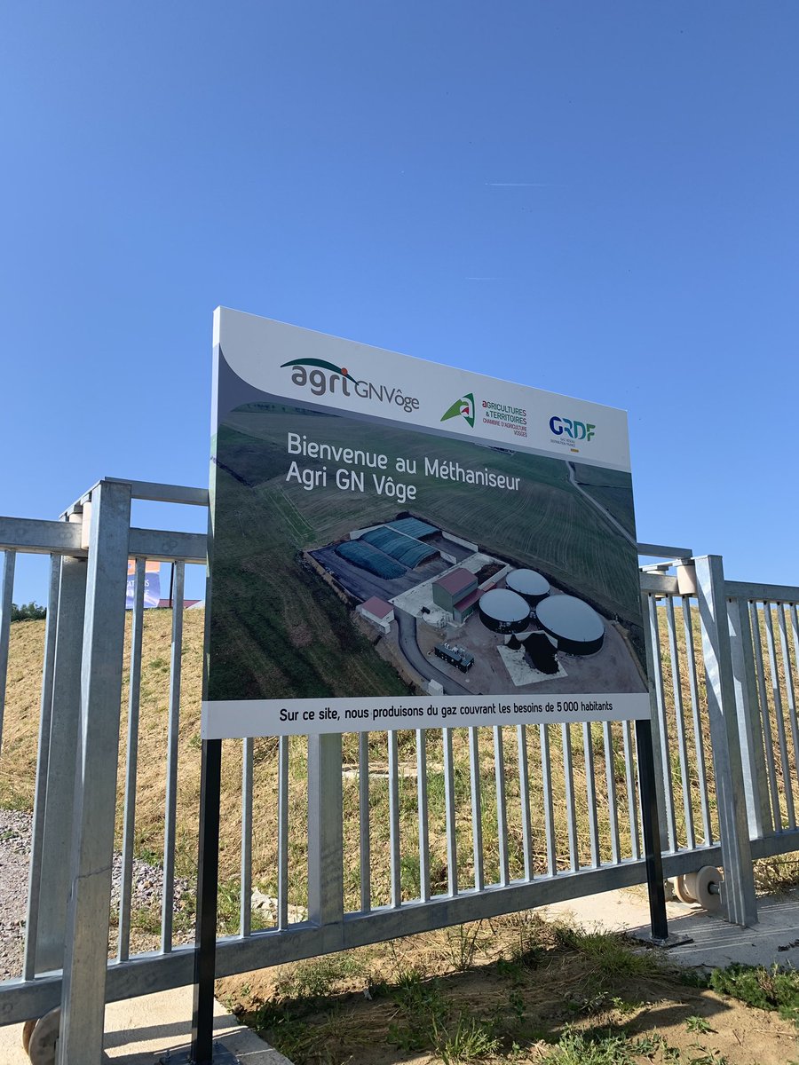 Le soleil ☀️ est toujours là pour inaugurer les stations de #méthanisation en <a href="/regiongrandest/">Région Grand Est</a> ! Grâce à #AgriGNVÔge 1000 logements vont se chauffer au #gazVert 🌱😁 #Girancourt #Vosges