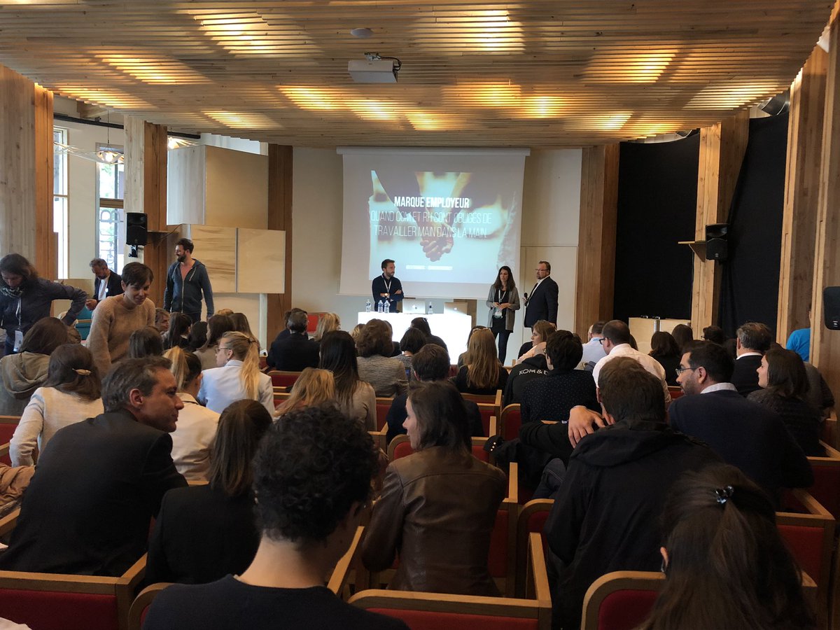 Externatic's tweet photo. Conférence #marqueemployeur : Quand Com et RH doivent travailler main dans la main ! #web2day #Recrutement @stephelc @agencedisobey https://t.co/qIqv6IgvvS
