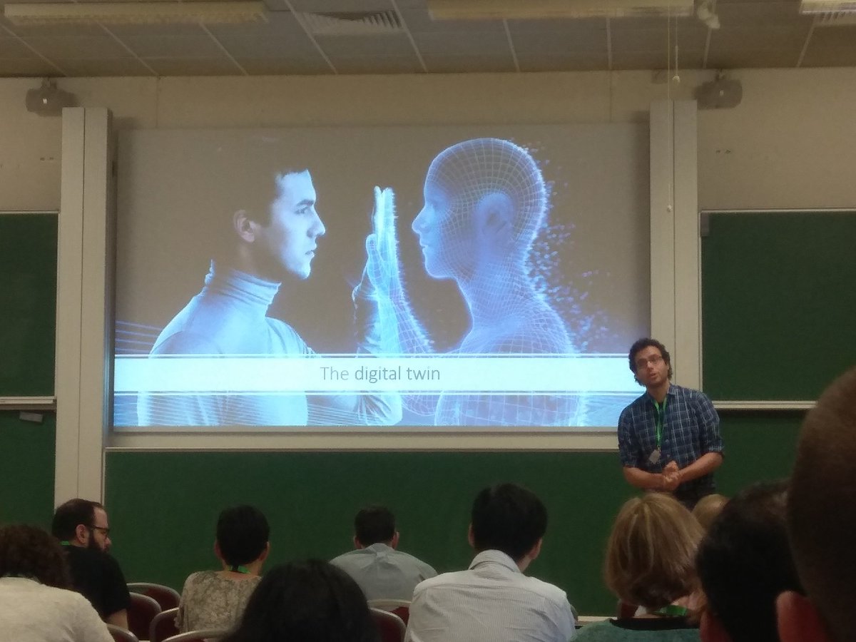 PICnetEU's tweet image. It&apos;s turn for the coordinator of our project, @pablolamata to talk about his vision of the #VirtualTwin paradigm embedded in the #UncertaintyQuantification workshop. How much uncertainty is acceptable in clinical decisions? 🤔