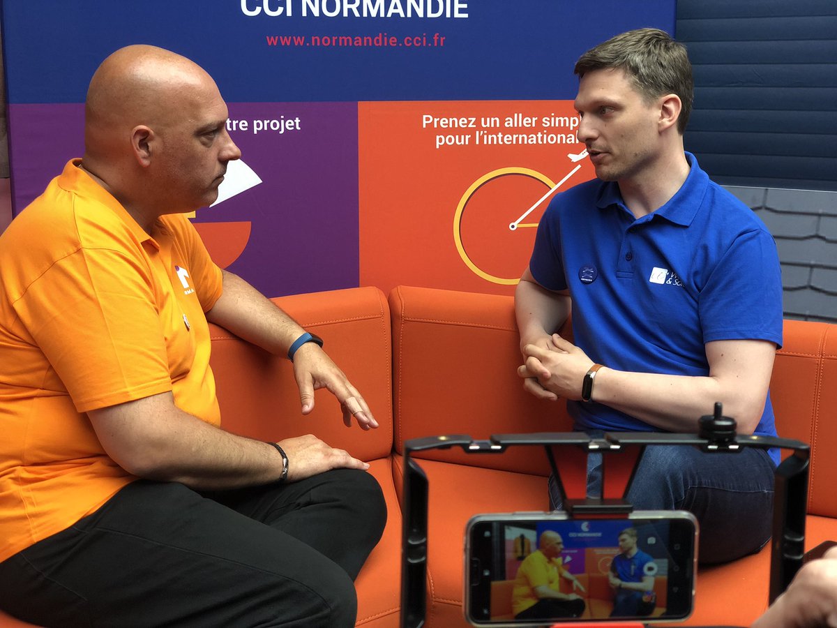 WebetSolutions's tweet photo. @FlorianCh84 parle de @WebetSolutions et #OASISCommerce au Pavillon #ecommerce du #InNormandy ! @PayGreen_fr @Avis_verifies @shoppingflux https://t.co/lofVNTzprB