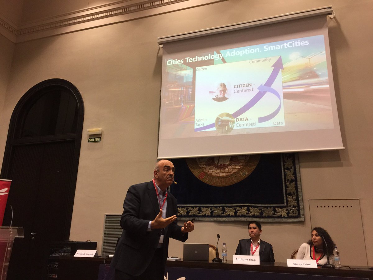 aliciaasin's tweet image. @joseondiviela from @microsoft highlighting the importance of cities: 1.7billiom millennials are deciding which city to live in - that is a huge opportunity economicly #libeliumIoTconference