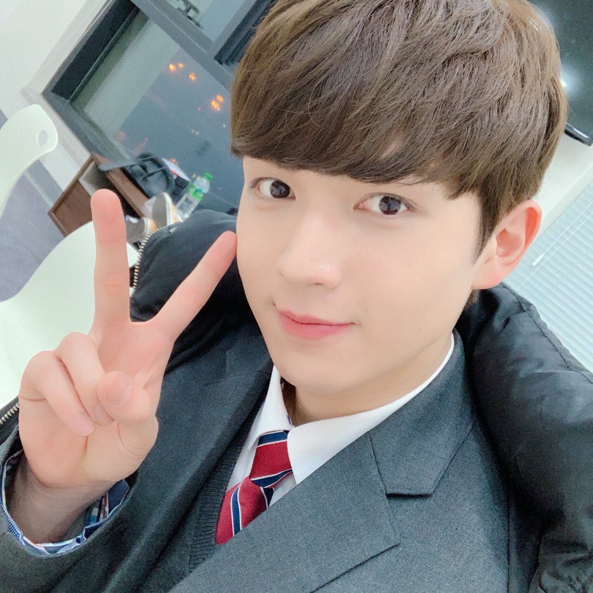 UP10TION tweet picture