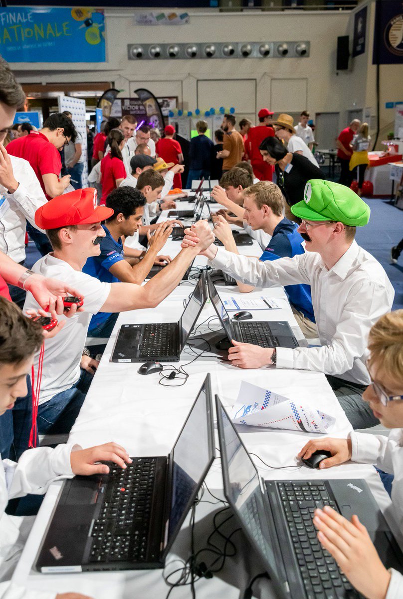 3DXEdu's tweet photo. Photo recap of the @CourseEnCours finale 2019!
This year, 10 000 students participated in this challenge which represent 1,350 teams and 260 schools! Thanks everyone who participated! #FinaleCEC https://t.co/ZvT6TBvQEB
