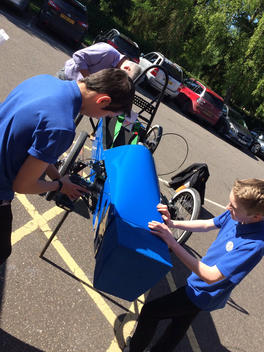 NgateDereham's tweet photo. A big thank you to everyone who has supported the project: Nick at Ashton's Body Shop, @CountrywideGM, Birds of Dereham, C3Engineering, Kett Autopaints, @SoanesSigns, as well as the students and staff who have given up their time. #BluePower #Goodluck https://t.co/RVAPrXXV2V