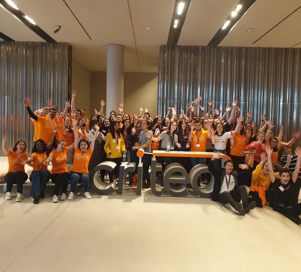 Fond_CGenial's tweet image. Clap de fin pour la journée Aujourd&apos;hui #JeCode ! Belle expérience pour les 75 lycéens qui ont pu découvrir des ateliers coding et parler d&apos;orientation avec les professionnels de @Criteo_France #YesWeCode ! #Criteo @CriteoEng