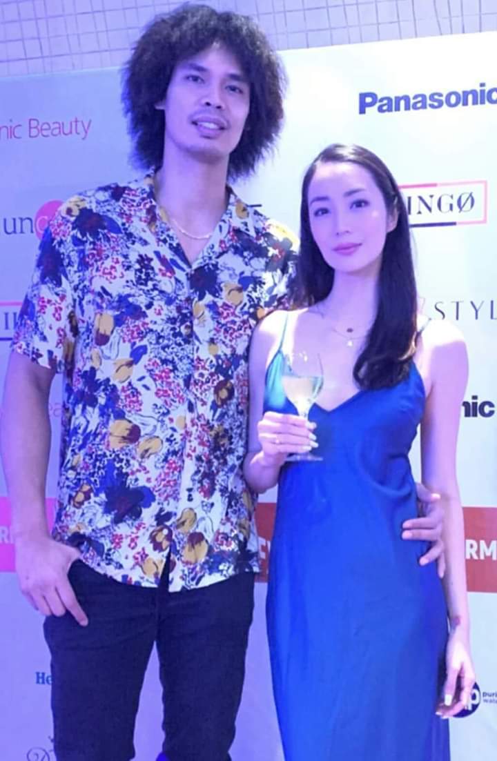 12aicnelavaiv's tweet photo. Happy Anniversary sa inyo.😘😘
#japethmyforeveridol😊
#capethlang❤
@japethaguilar35 @HighflyingAgila @jpcaArmy @cassynaidas @barangayginebra @bgkfansdotcom @GINEBRAFAN26 @NSDPEDIA https://t.co/R3kmAYqdWb
