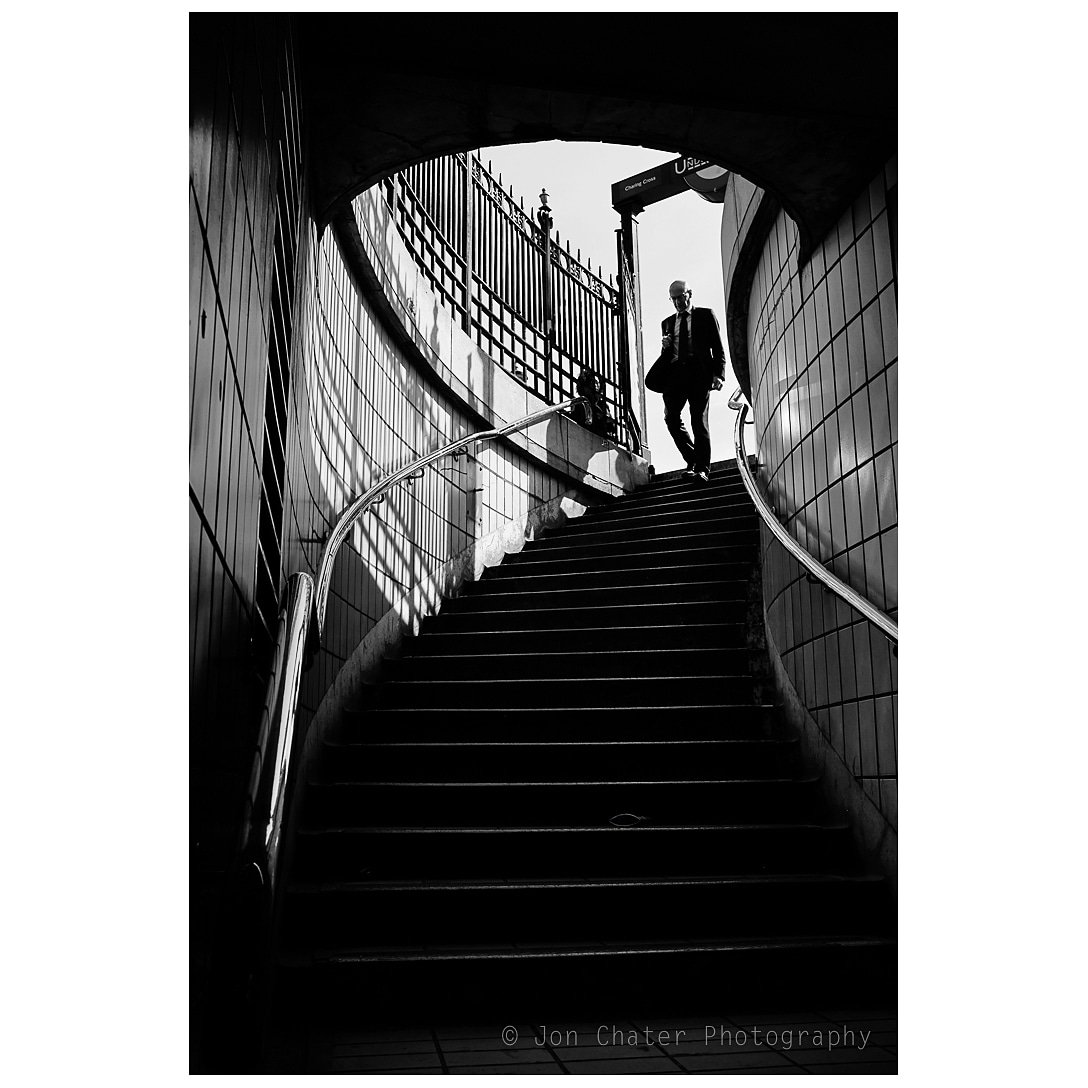 j_chater's tweet photo. LONDON: Human in geometry.
.
.
#fujifilm #fujix100f #35mm #london #tube #underground #station #steps #trafalgarsquare #humaningeometry #framing #composition #street_photography #streetvision #streetphotography #lightplay #aspfeatures #fujifeed #fujifilmxphotographer https://t.co/tybhqWYMB1
