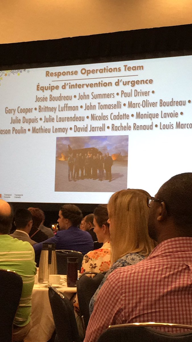 stephbell81's tweet photo. The Response Operations Team recognized with the Mike Henry award! Thanks to all the winners for their dedication to helping in times of need! #prixTCawards #PSheroes https://t.co/Oyrvrr1VFd