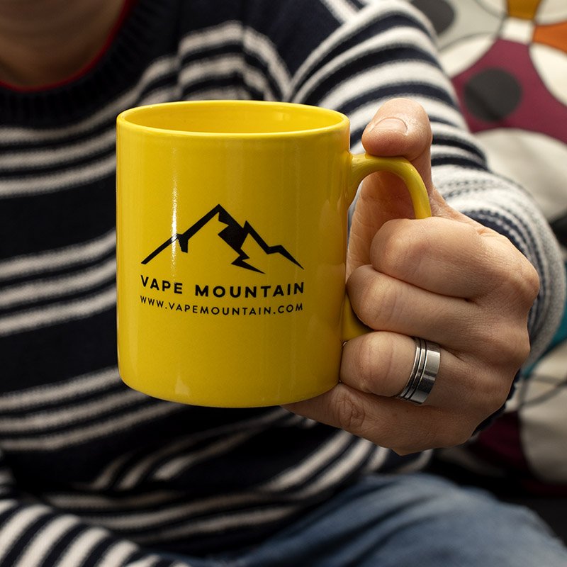 VapeMountain's tweet photo. Love vaping or know somebody who's a keen vaper? Why not have a look at our very own mugs? They're available in a sleek black or a vibrant yellow! Which colour will you choose? https://t.co/sIEaCzlYJt #vape #vaper s#vaping #UKvapefam #eliquids #ejuice #vapers #eliquid #UKvapes https://t.co/l5ORiXP4z7