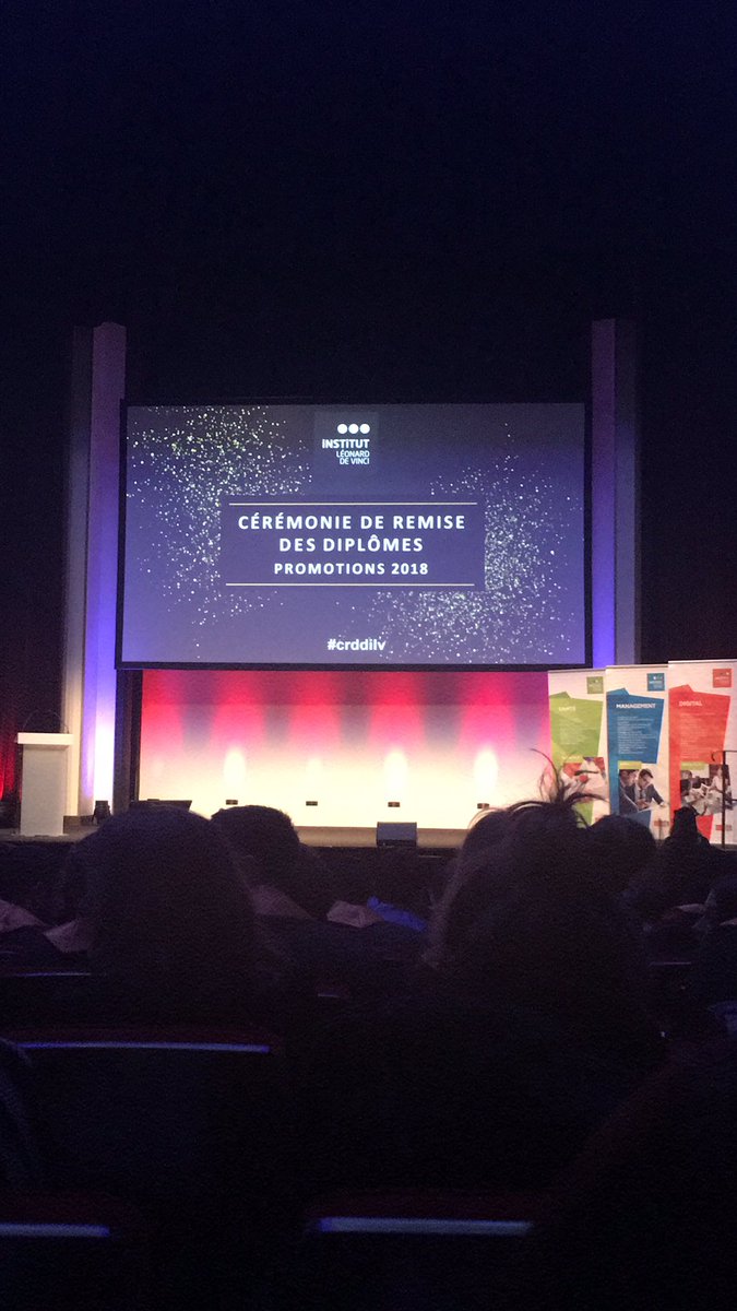 C’est parti pour la remise des diplômes !!! #crddilv #ilv @mbamci