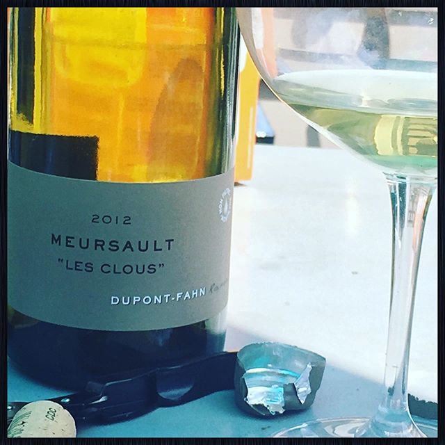 wine_momo's tweet photo. DuPont-Fahn, one of my favorite white Burgundy producers. Family owned and operated, now on to their fifth generation. The Les Clous Vineyard in Meursault is situated on marly, calcareous soils, nearly identical to the Grand Cru Corton-Charlemagne. The main differences betwe… https://t.co/IUBGUFIf0Y