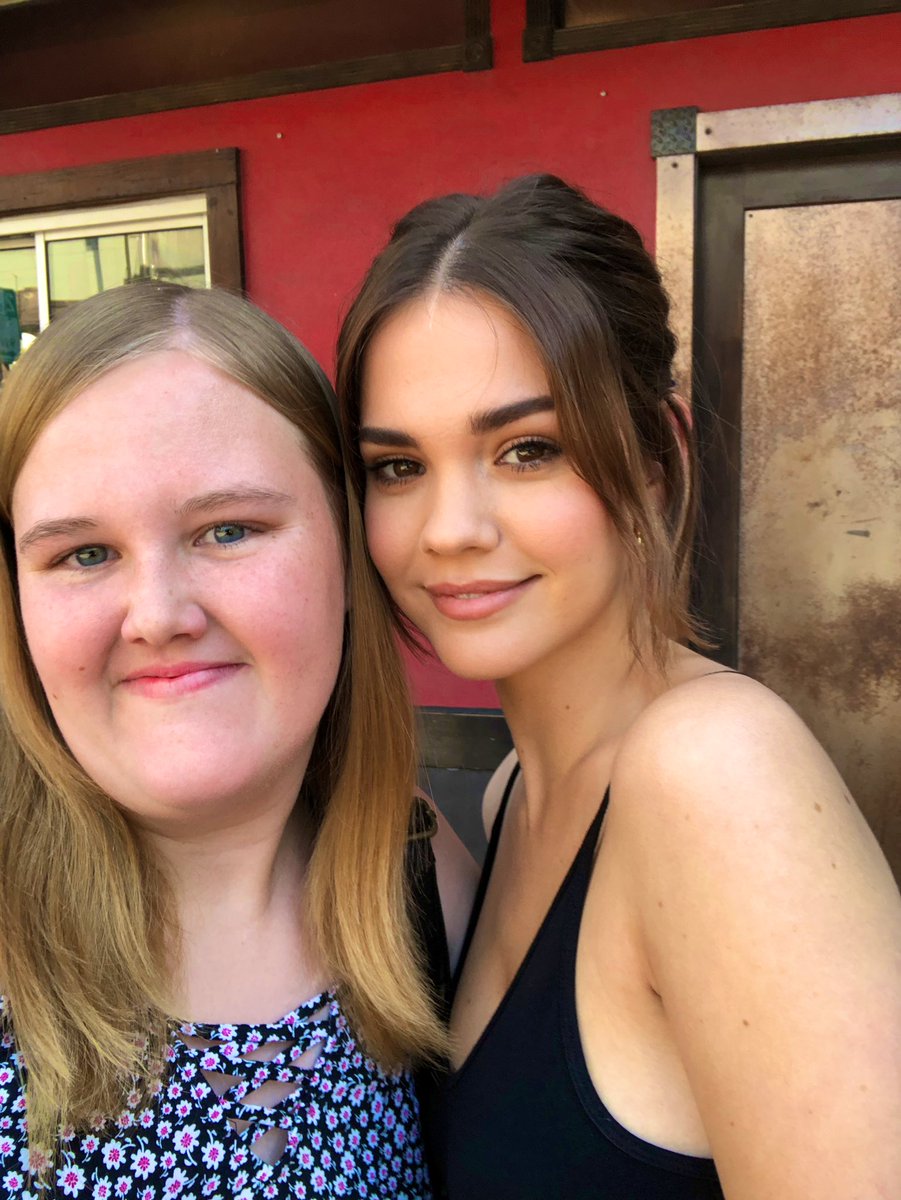 bzimmermann33's tweet photo. I look a hot mess but AHH thank you so much @MaiaMitchell and @cierraramirez for getting us in too this screening we really appreciate it @OrtizOrtiz https://t.co/uXbOrhjQyi