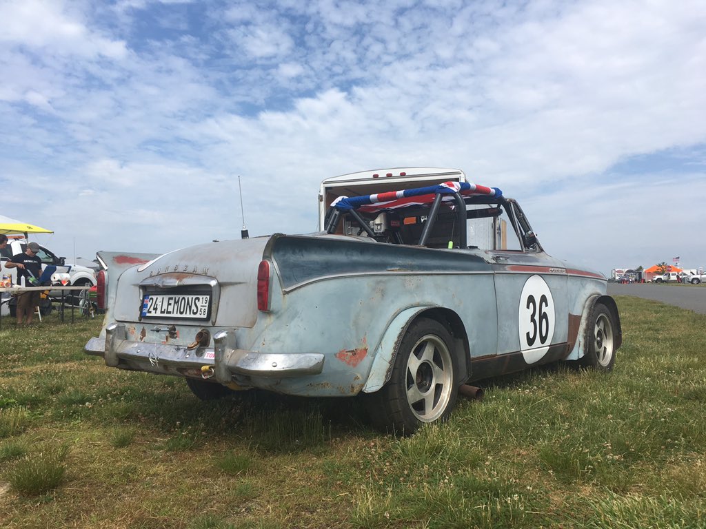 24hoursoflemons's tweet photo. Lemons’ first Sunbeam Rapier looks ready to...do...Sunbeam things.
#Sunbeam #Rapier #BritishCars #RootesGroup #PintoSwap #PintoEngine #Ford #Lima #FordLima #24hoursoflemons #lemonsworld #Lemons #Racing #Motorsport https://t.co/m4JeVWeLQb
