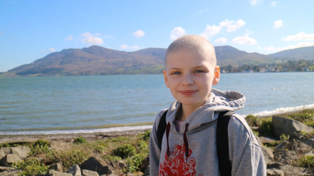 A community choir in Newry have released a charity single to help a teenage girl with cancer travel to America to get treatment that could reduce chances of relapse.
Click here (bit.ly/2KHFZxp) to listen to their touching rendition of 'Put a Little Love in Your Heart'.