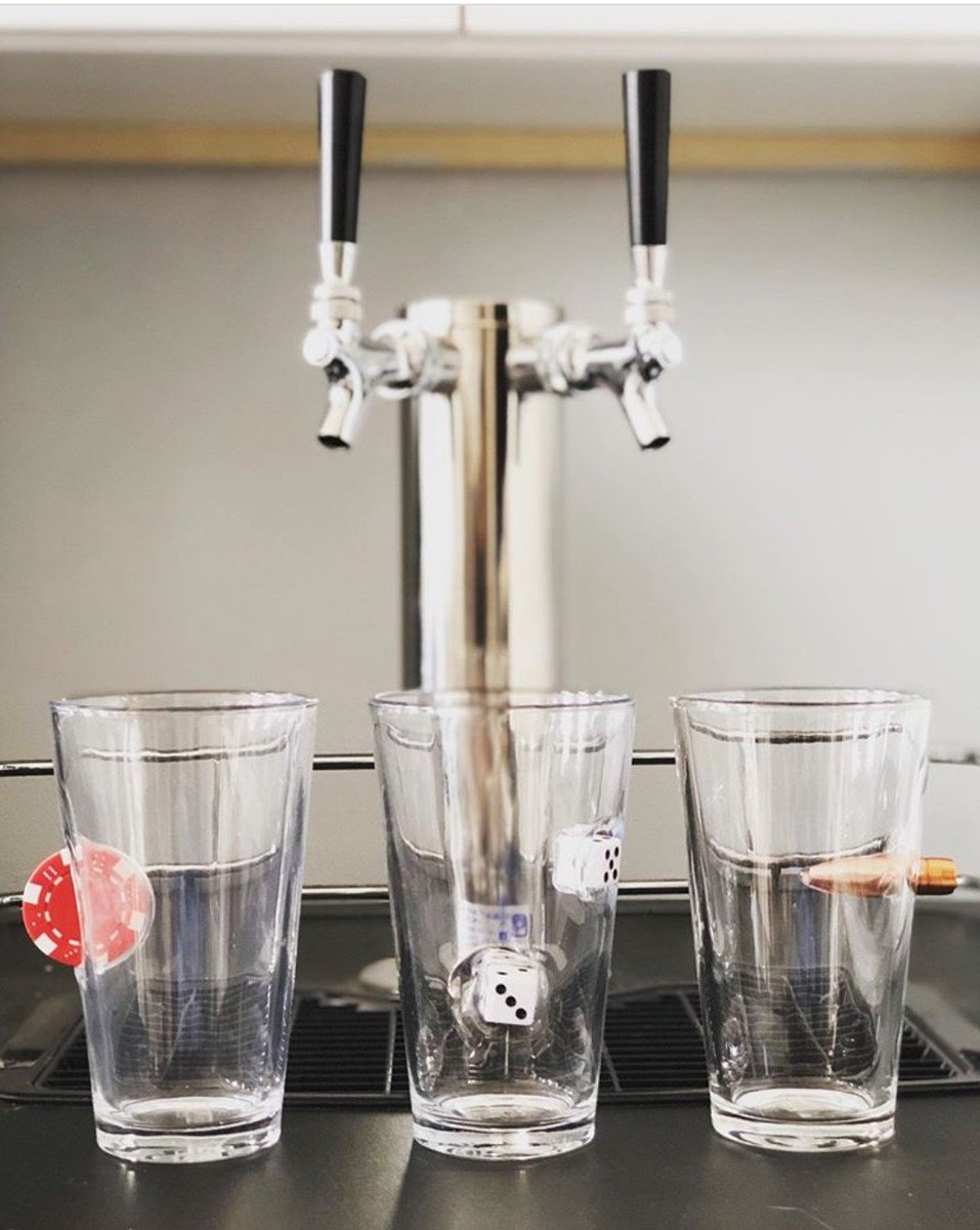 Need a Gift for Dad? Check out this Epic Trio. The more glasses you buy the more you save!
📸: @didihearbeer
Check it out at stuckinglass.com